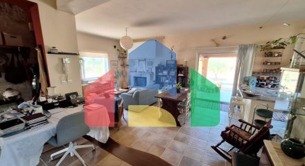 Продаж - Котедж 200 m² на о. Корфу