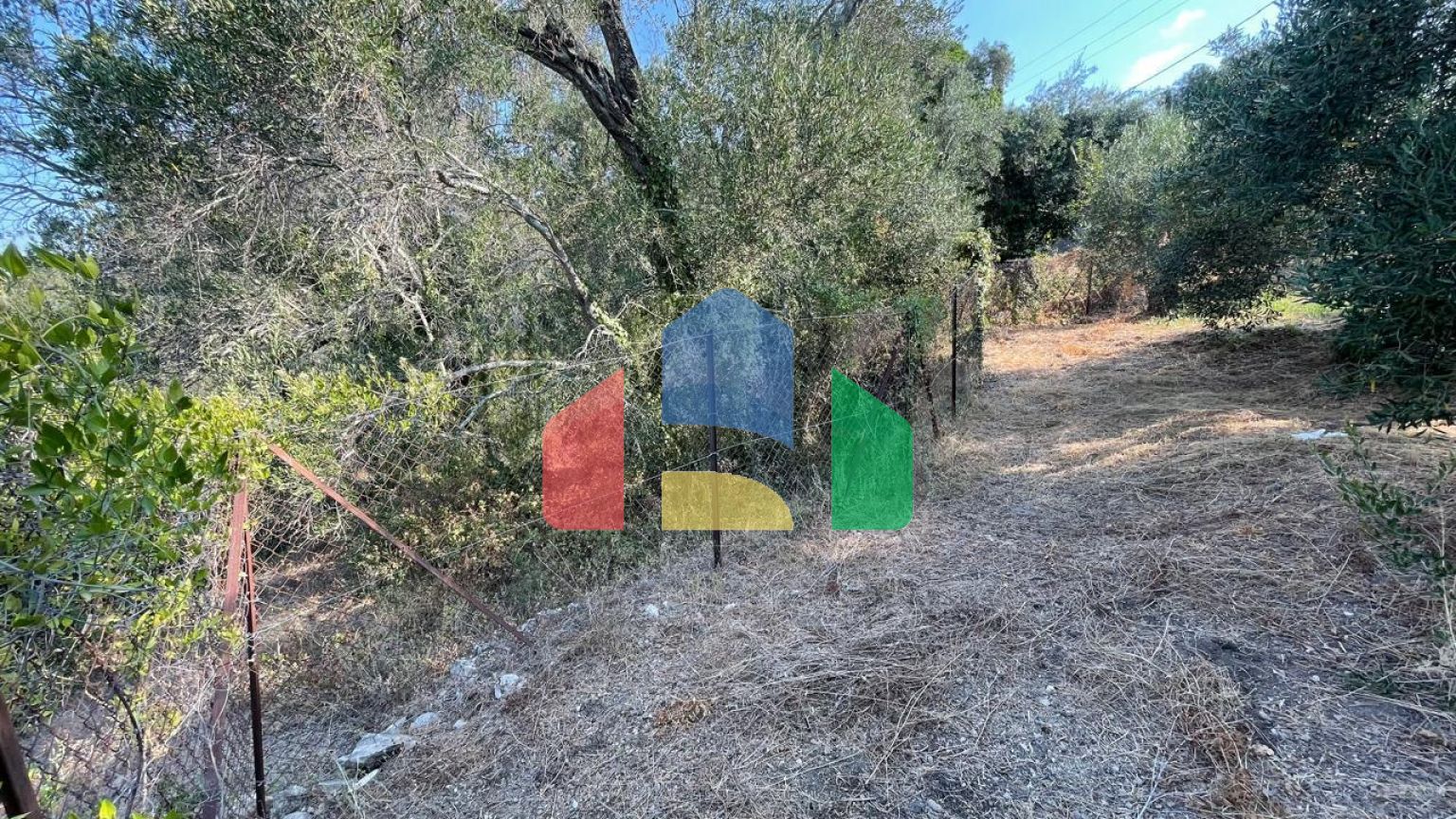 Продажа - Земельный участок 1047 m² на о. Корфу