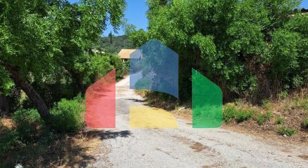 Продаж - Земельна ділянка 2500 m² на о. Корфу