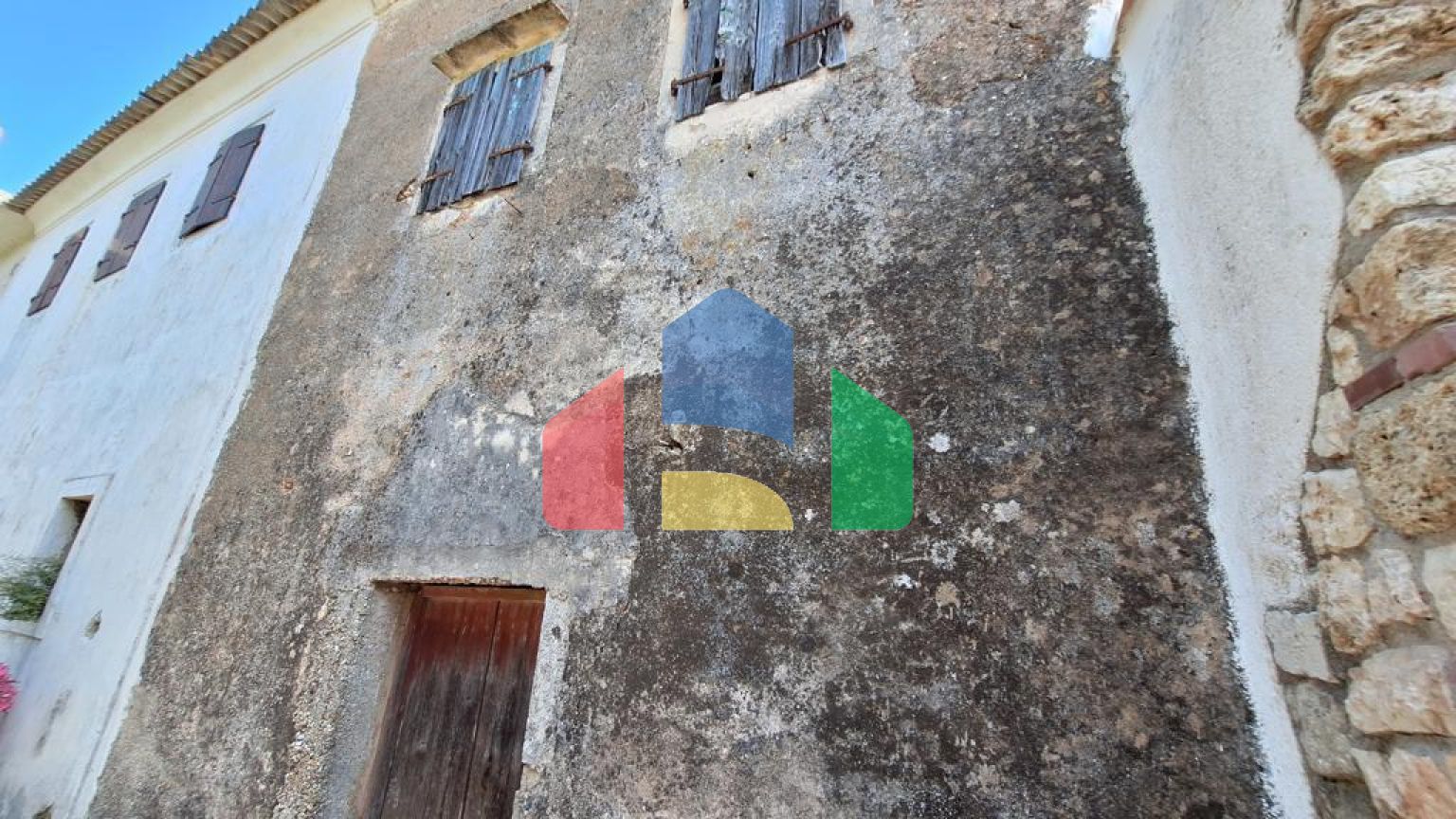 Продаж - Таунхаус 240 m² на о. Корфу