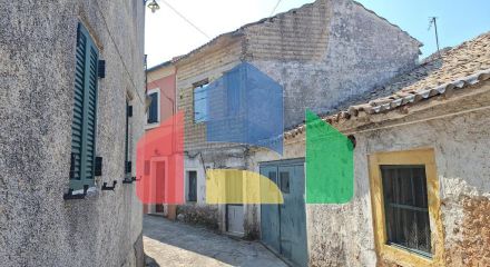 Продаж - Таунхаус 240 m² на о. Корфу