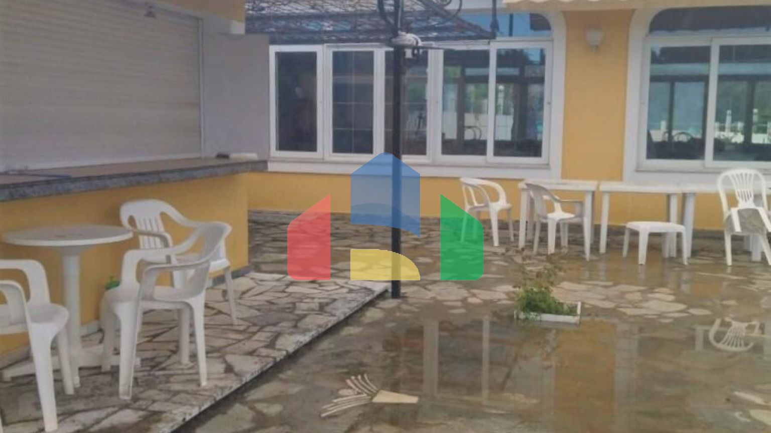 Продаж - Готель на о. Корфу