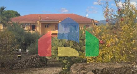 Продаж - Готель на о. Корфу