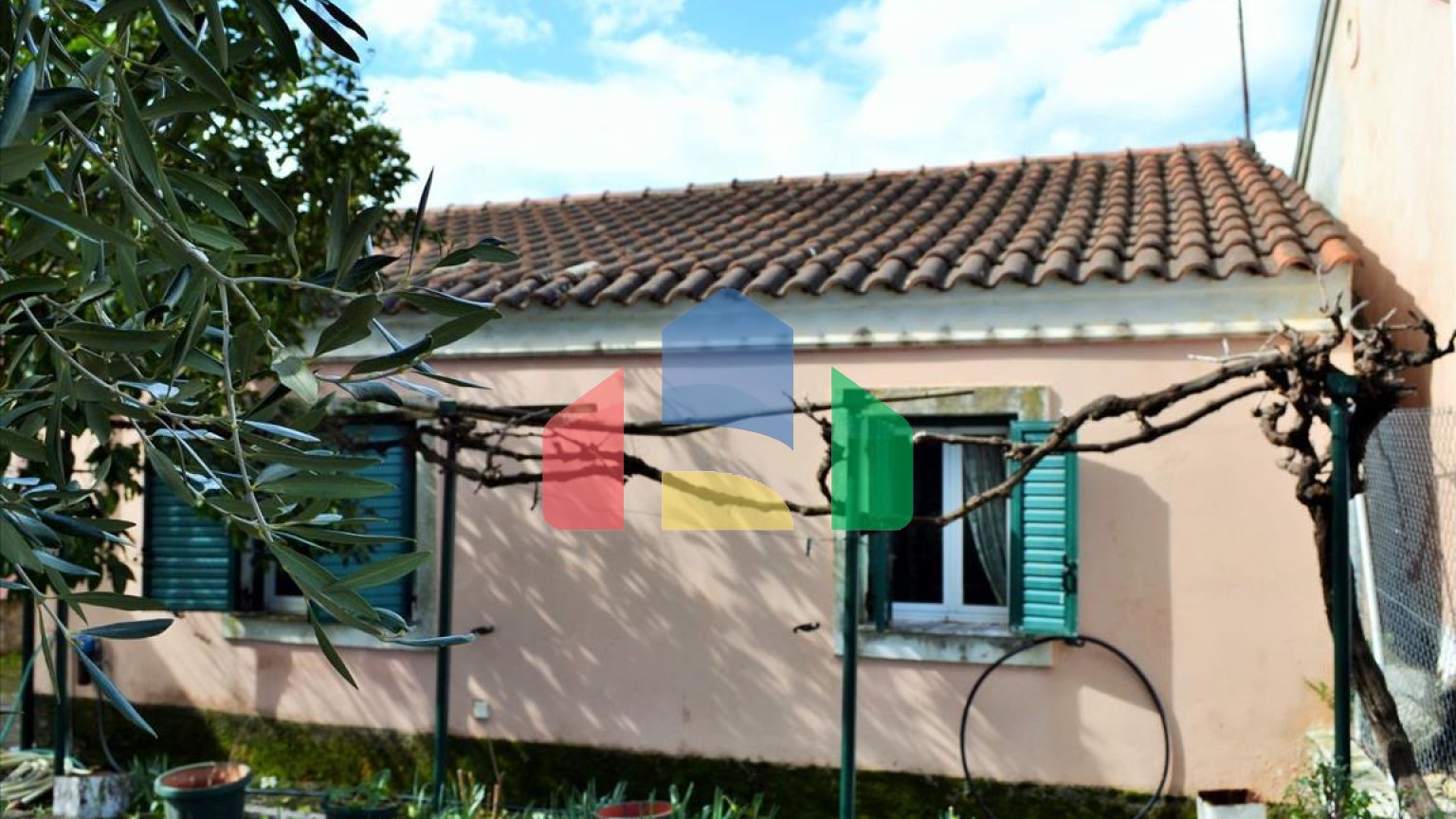 Продажа - Коттедж 220 m² на о. Корфу