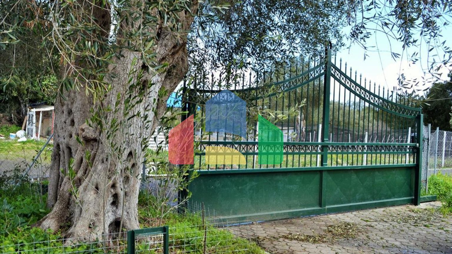 Продажа - Коттедж 220 m² на о. Корфу