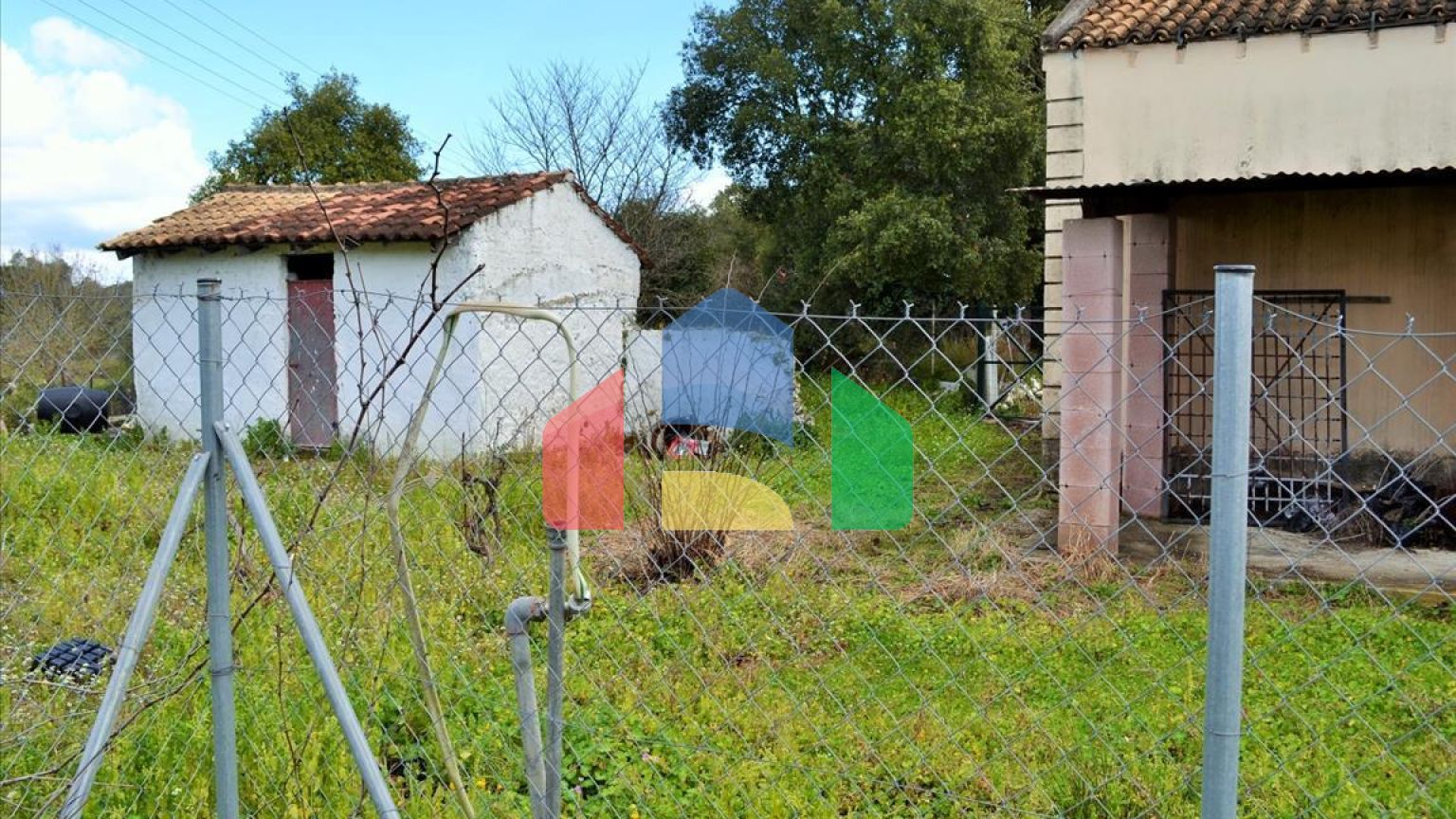 Продажа - Коттедж 220 m² на о. Корфу