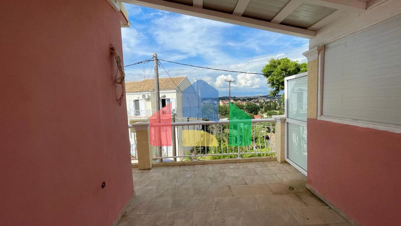 Продажа - Таунхаус 175 m² на о. Корфу