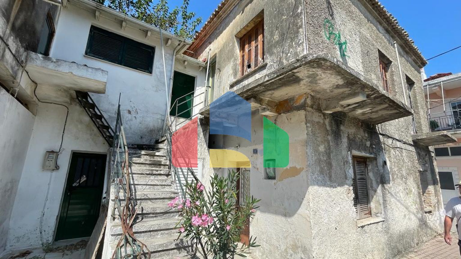 Продажа - Коттедж 200 m² на о. Корфу