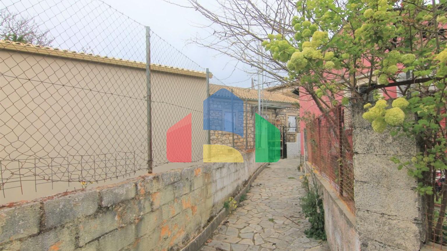 Продажа - Коттедж 132 m² на о. Корфу