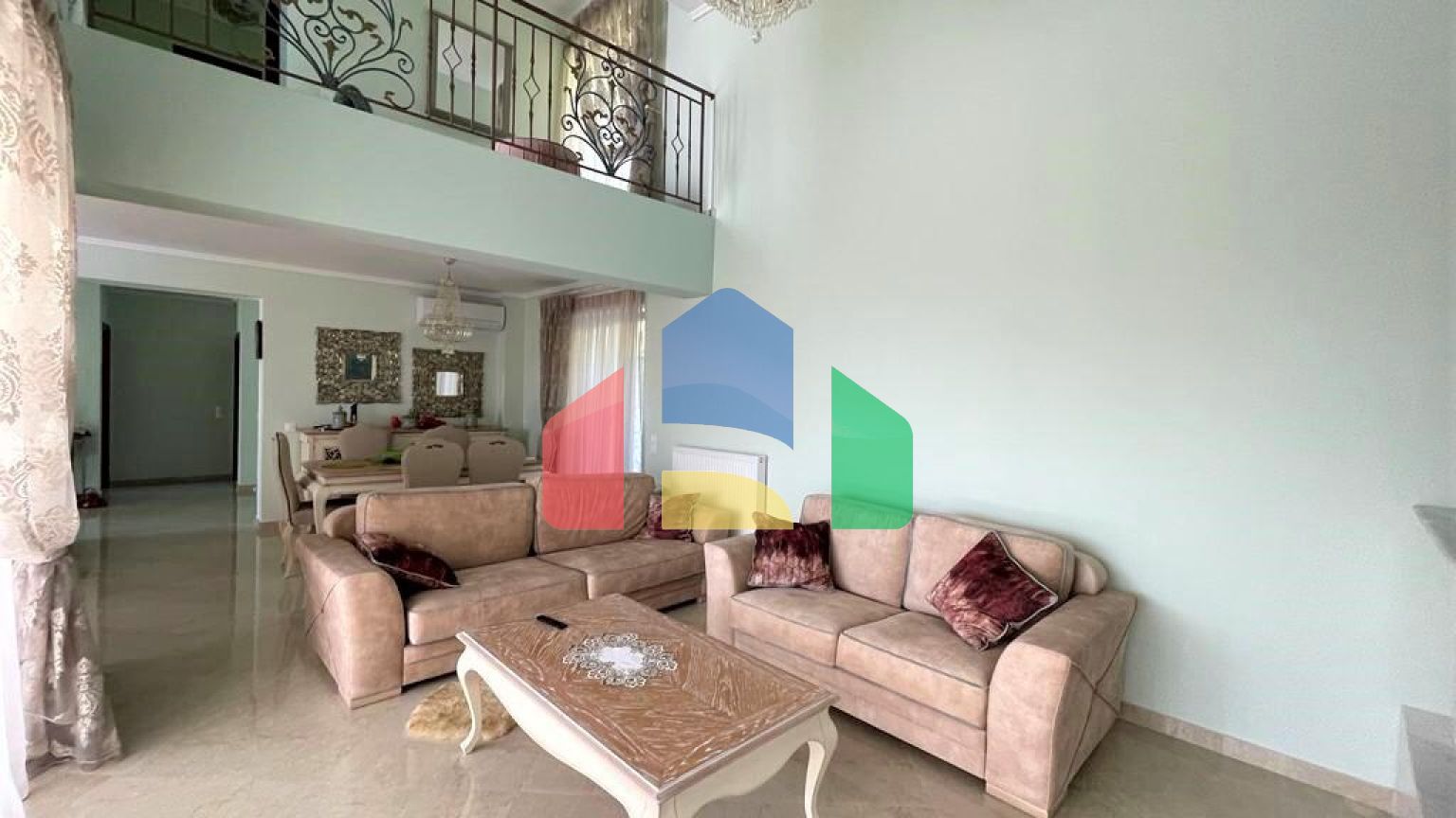 Продажа - Вилла 300 m² на о. Корфу