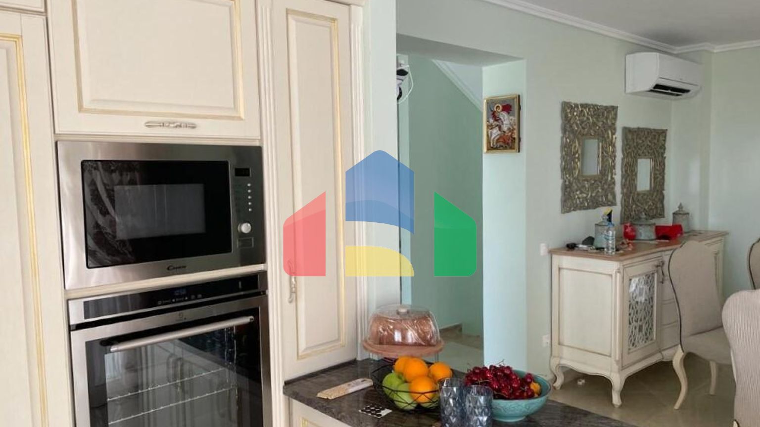 Продажа - Вилла 300 m² на о. Корфу