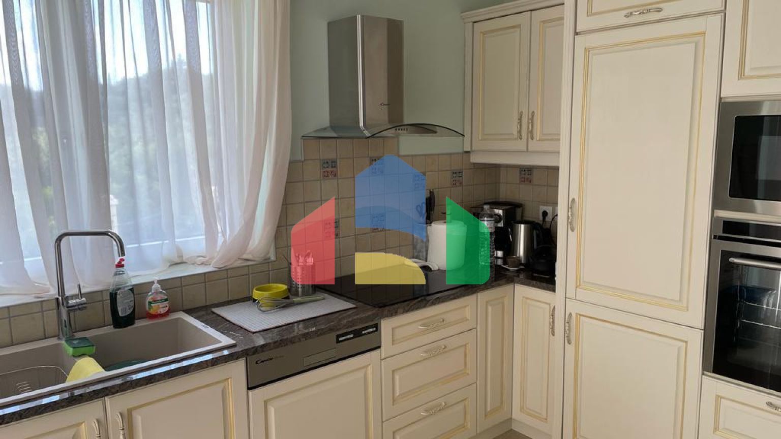 Продажа - Вилла 300 m² на о. Корфу