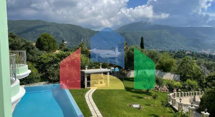 Продажа - Вилла 300 m² на о. Корфу