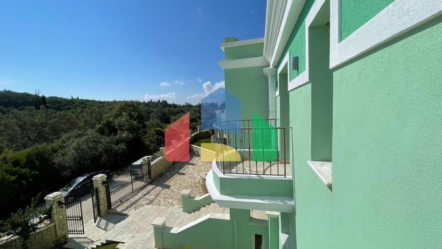 Продажа - Вилла 300 m² на о. Корфу