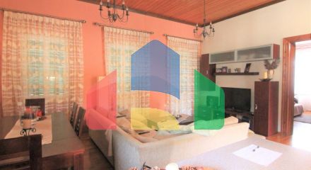 Продаж - Котедж 240 m² на о. Корфу