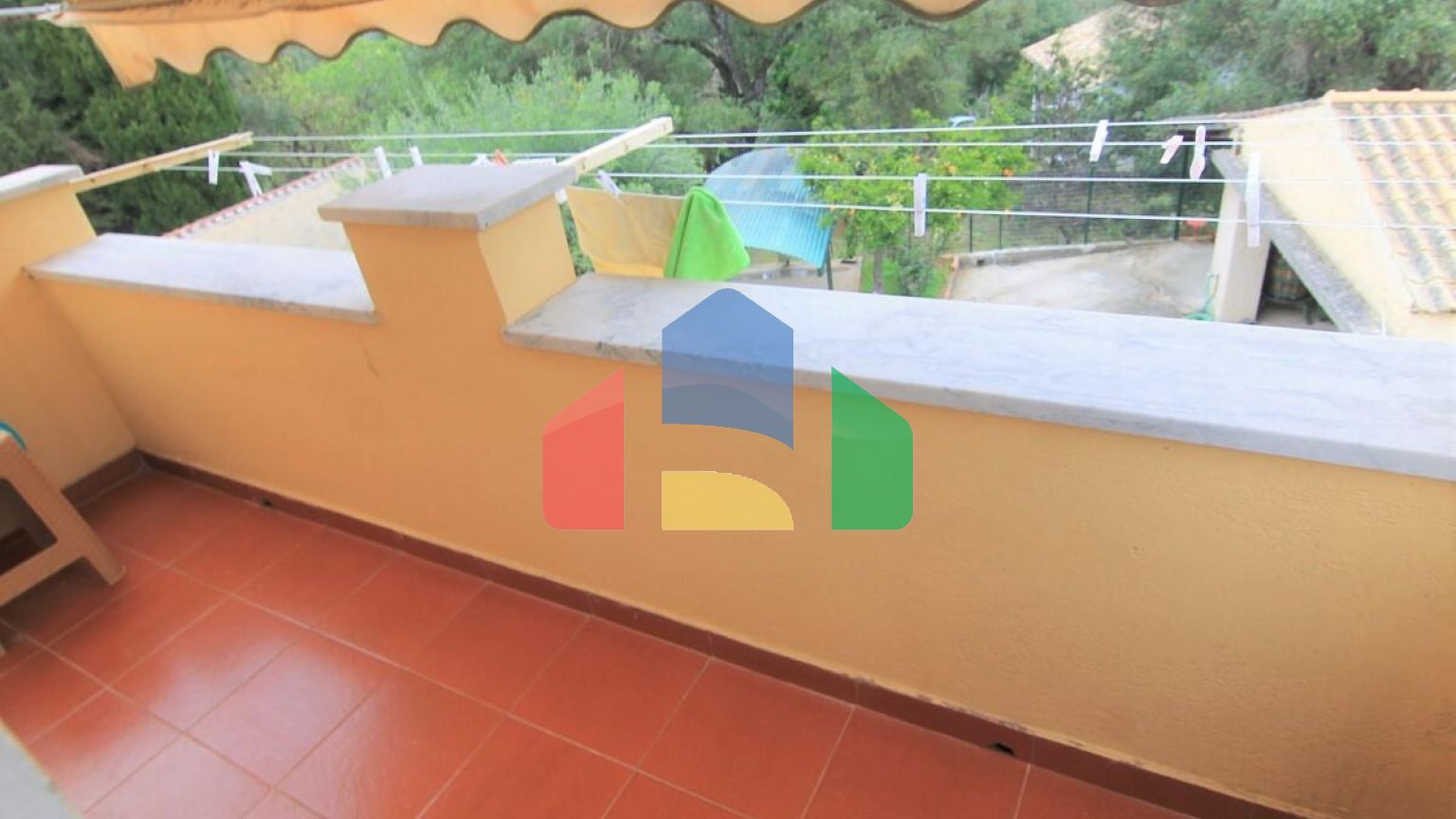 Продажа - Коттедж 240 m² на о. Корфу