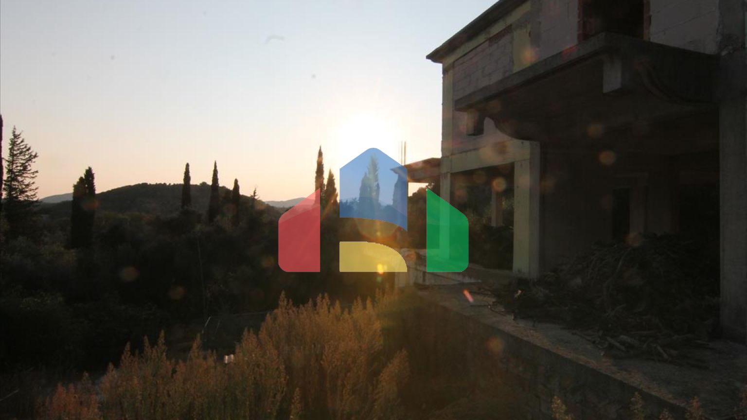 Продаж - Котедж 250 m² на о. Корфу