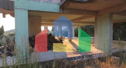 Продаж - Котедж 250 m² на о. Корфу