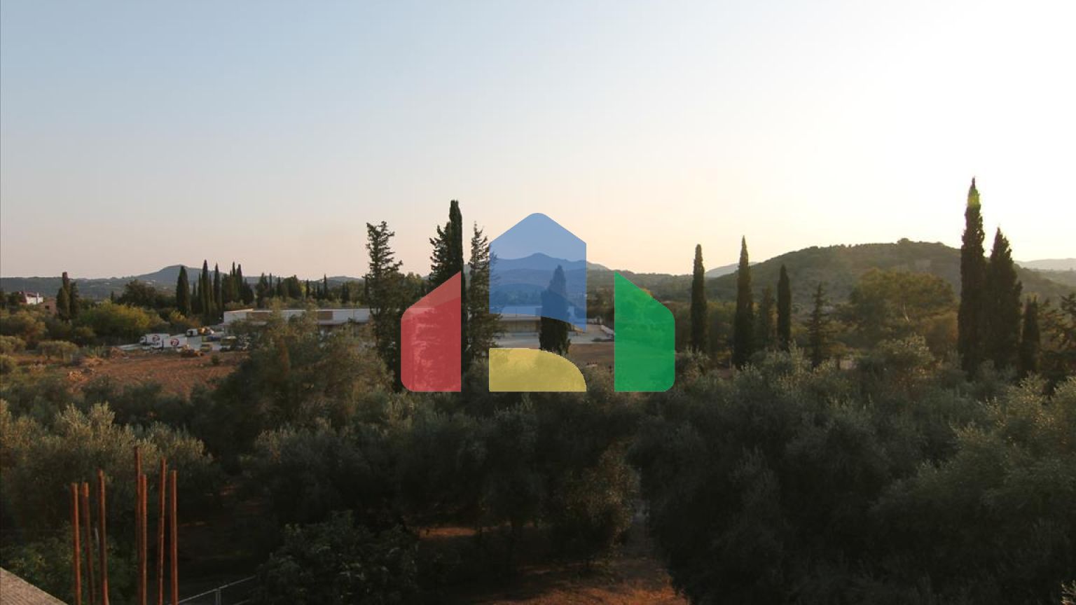 Продаж - Котедж 250 m² на о. Корфу