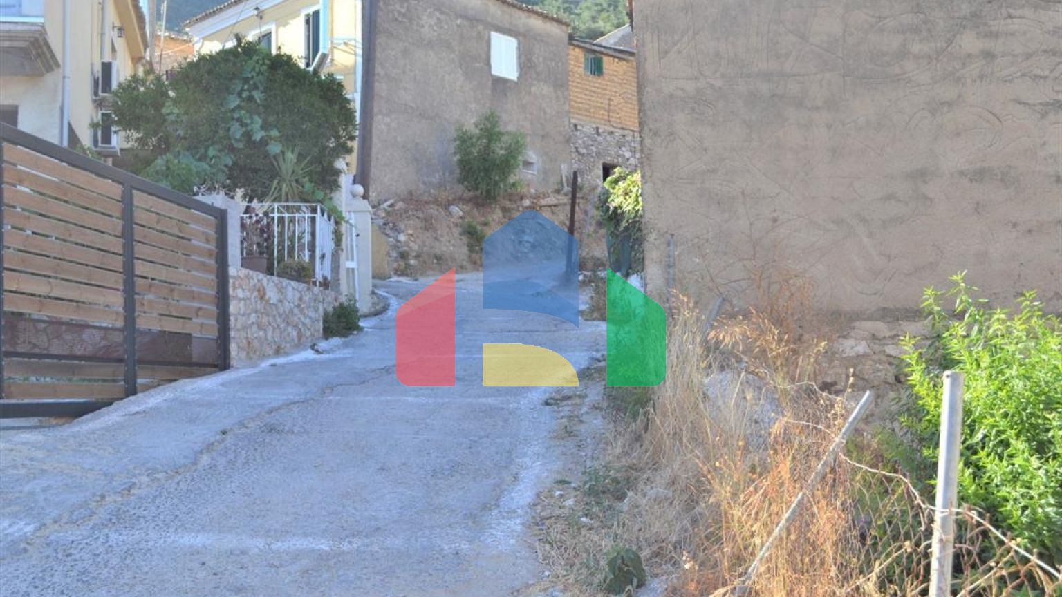 Продажа - Коттедж 210 m² на о. Корфу