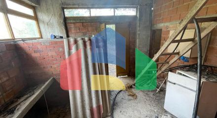 Продаж - Будівля 200 m² на о. Корфу