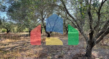 Продажа - Здание 200 m² на о. Корфу