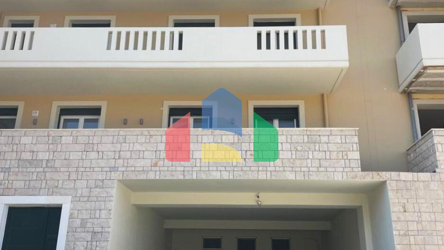 Продаж - Квартира 84 m² на о. Корфу