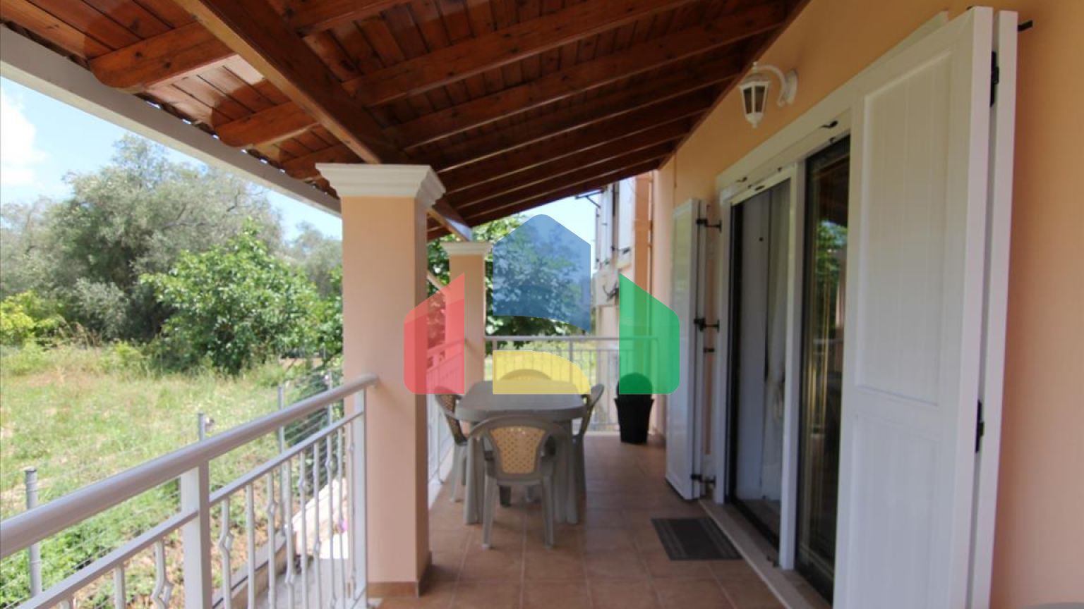 Продажа - Коттедж 150 m² на о. Корфу