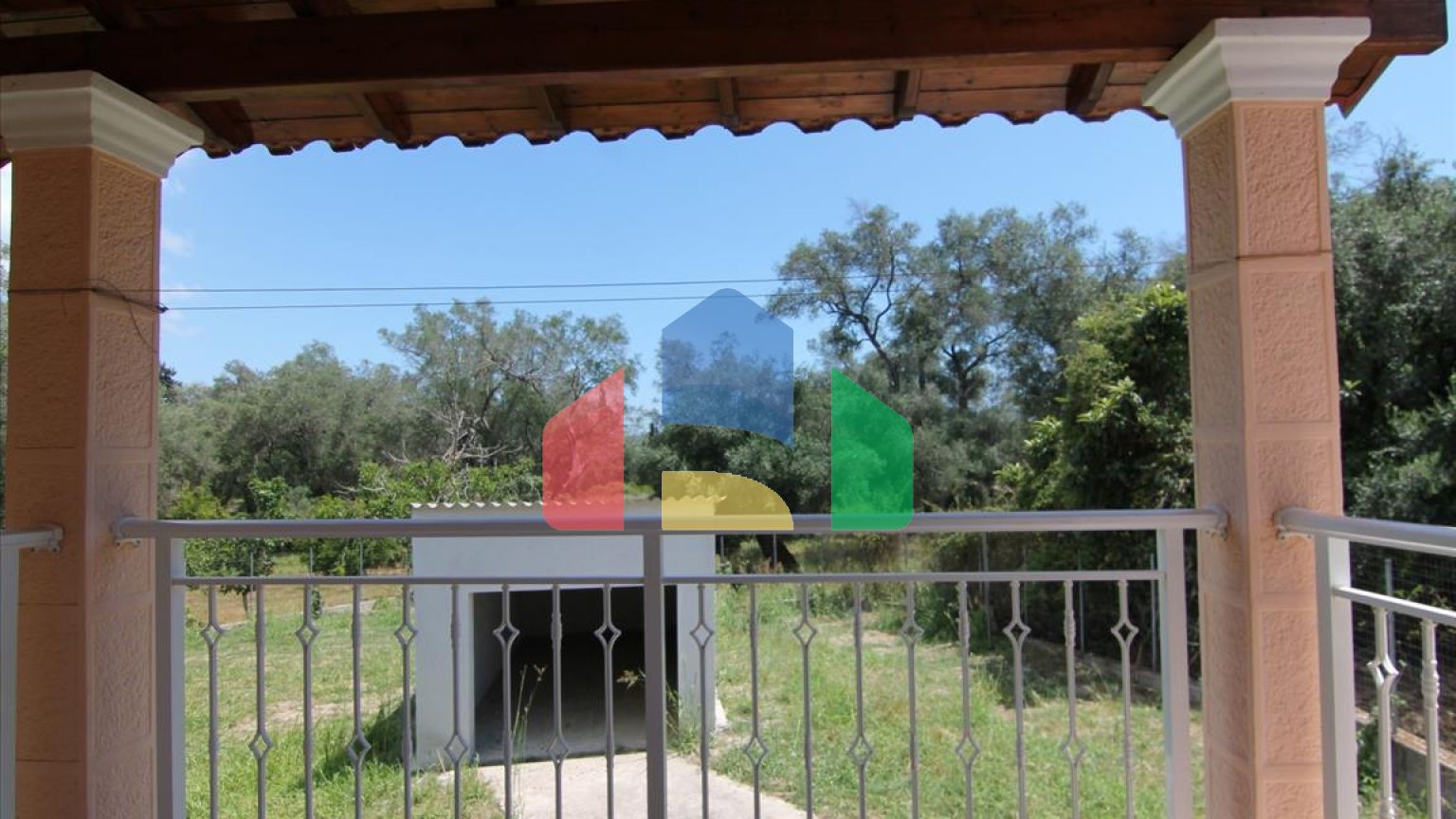 Продажа - Коттедж 150 m² на о. Корфу