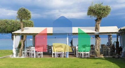 Продаж - Готель 997 m² на о. Корфу