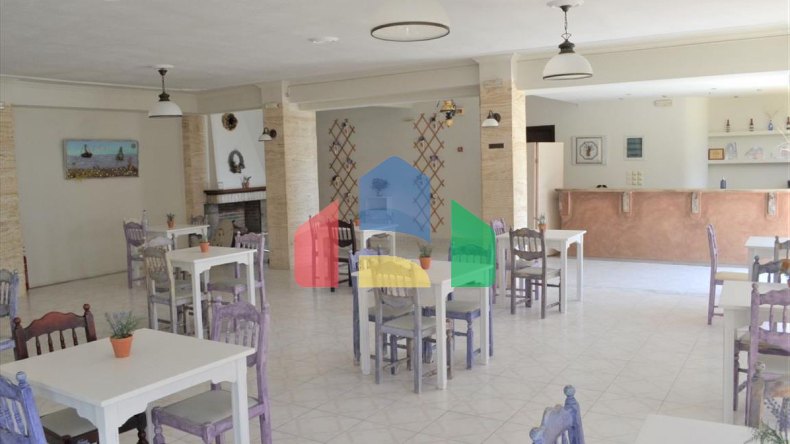 Продаж - Готель 997 m² на о. Корфу