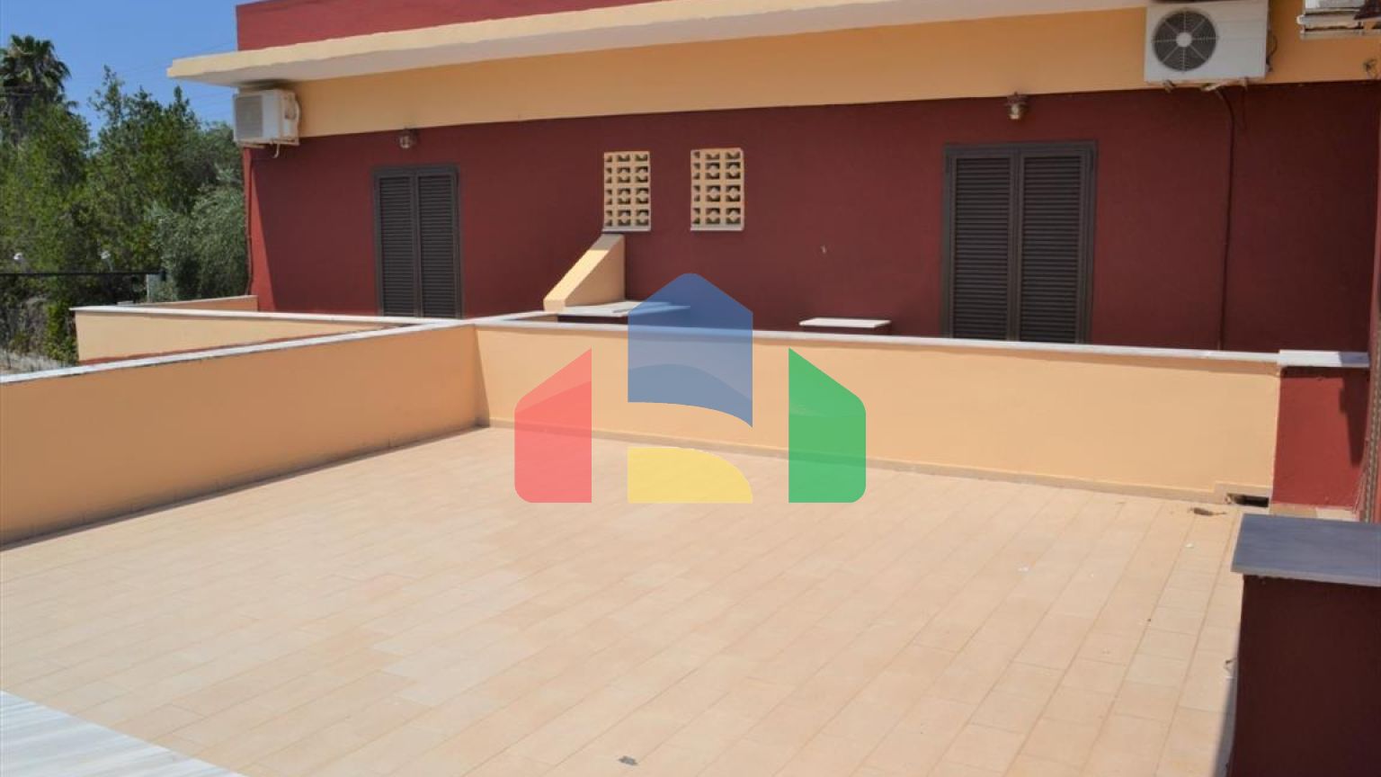 Продаж - Готель 997 m² на о. Корфу