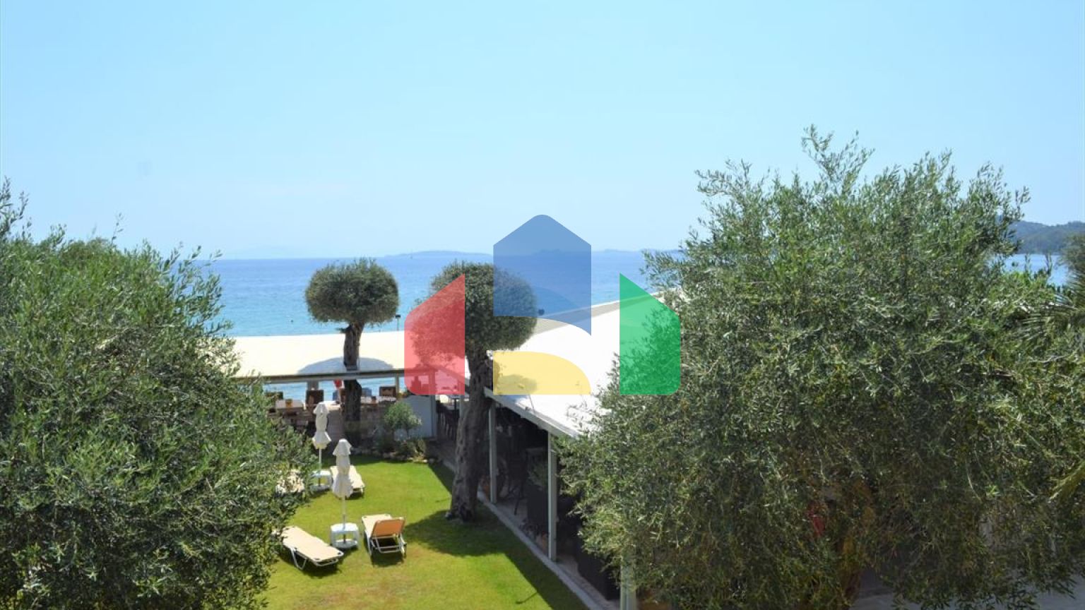 Продаж - Готель 997 m² на о. Корфу