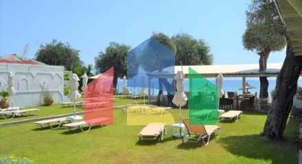 Продаж - Готель 997 m² на о. Корфу