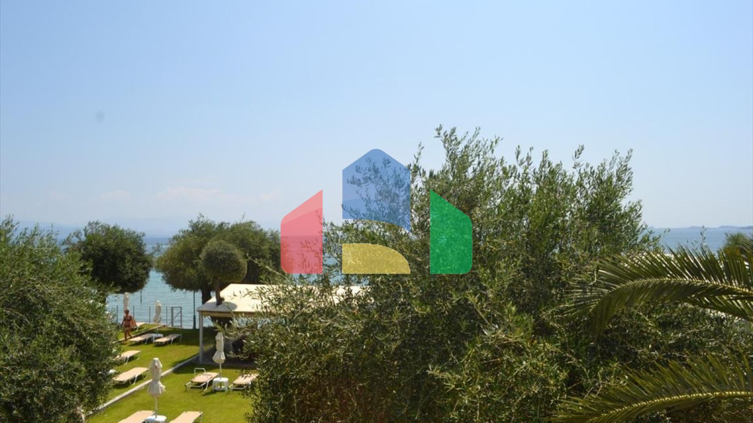 Продаж - Готель 997 m² на о. Корфу