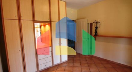 Продаж - Котедж 270 m² на о. Корфу