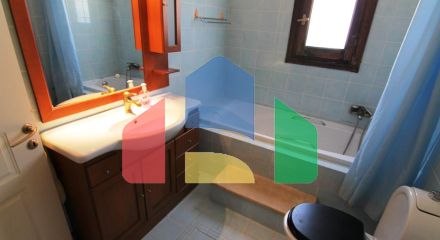 Продаж - Котедж 270 m² на о. Корфу