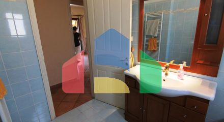 Продаж - Котедж 270 m² на о. Корфу