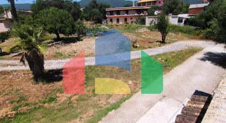 Продаж - Котедж 270 m² на о. Корфу