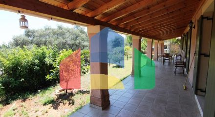 Продаж - Котедж 270 m² на о. Корфу