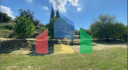 Продаж - Земельна ділянка 2200 m² на о. Корфу