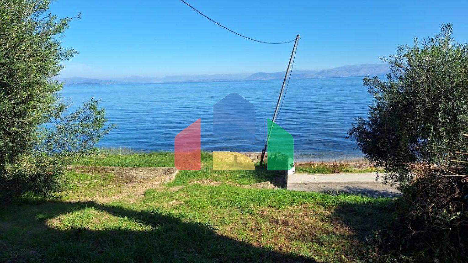 Продажа - Коттедж 128 m² на о. Корфу