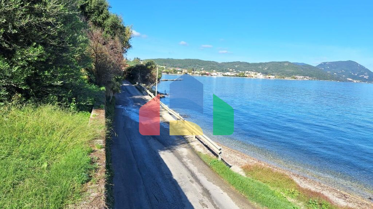 Продажа - Коттедж 128 m² на о. Корфу