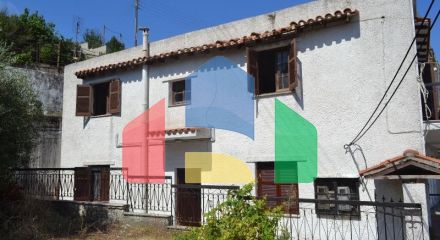 For Sale - Detached house 240 m² in Corfu