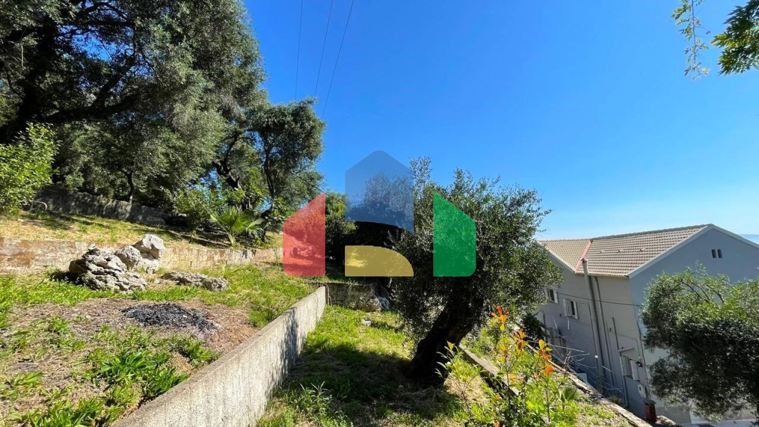 Продажа - Коттедж 209 m² на о. Корфу