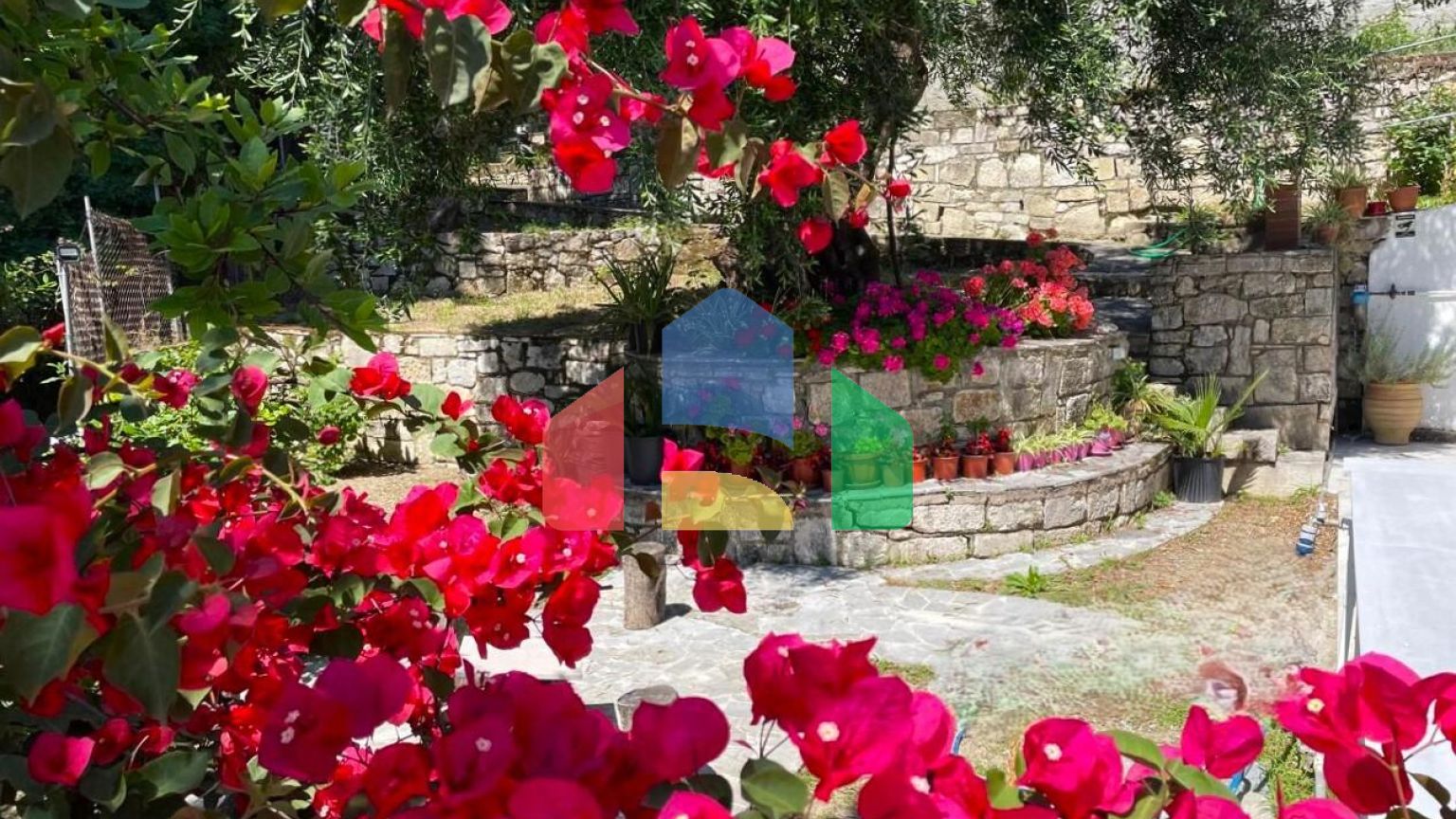 Продажа - Коттедж 209 m² на о. Корфу