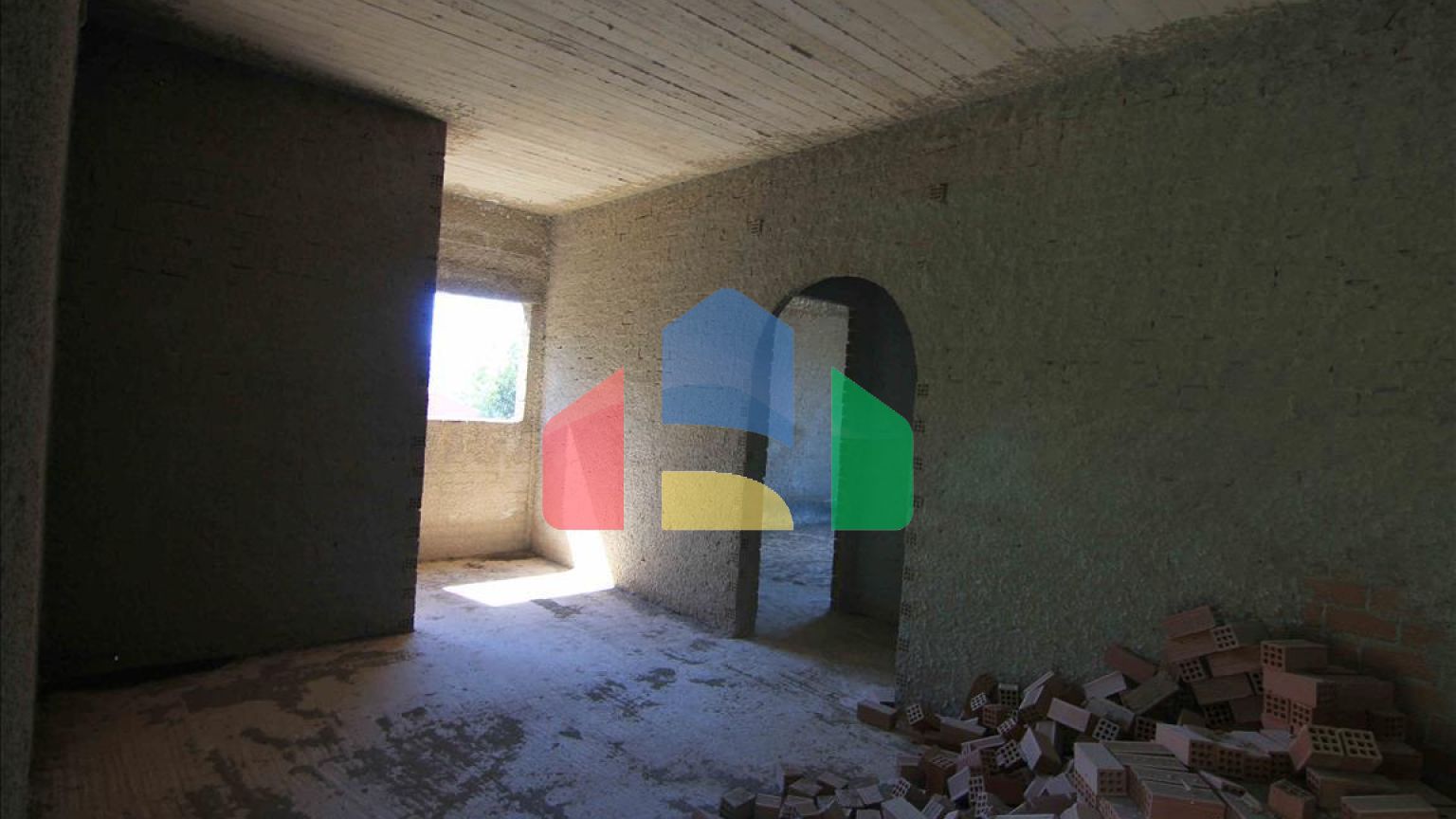 Продаж - Готель 480 m² на о. Корфу