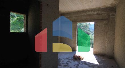 Продаж - Готель 480 m² на о. Корфу