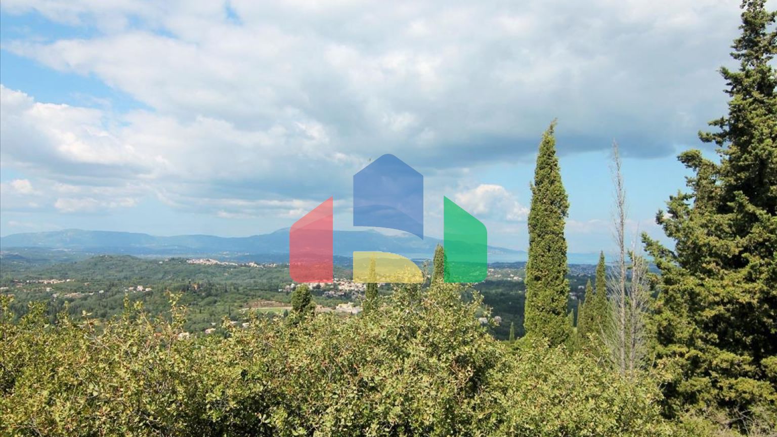 Продажа - Земельный участок 3800 m² на о. Корфу