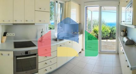 Продаж - Вілла 250 m² на о. Корфу